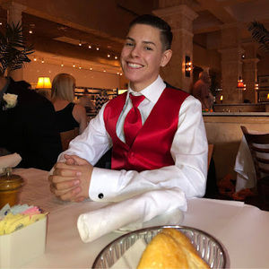 Meet your Posher, Brady